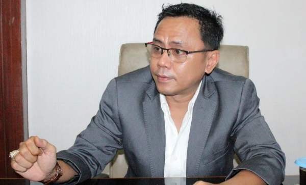 Anggota DPRD Kota Bekasi Nicodemus Godjang