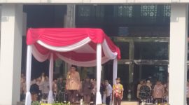 Walikota Tangerang Selatan Sebagai Pembina di Upacara Peringatan Hari Pramuka ke 65 di Lapangan Puspemkot Tangsel.